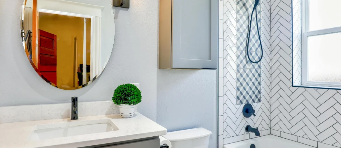 Small Bathroom Wainscoting Bathroom